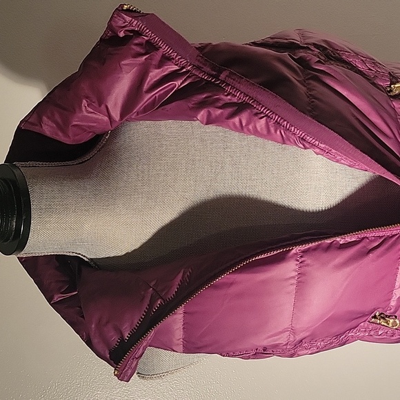 Juicy Couture Purple Insulated Vest with Side Zippered Pockets, Size: M - Picture 5 of 7